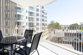 SERENE BEAUTY@The Cosmopolitan Unit 20406